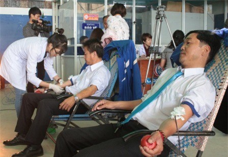 Lâm Đồng: Hơn 30 tài xế taxi tham gia hiến máu cứu người