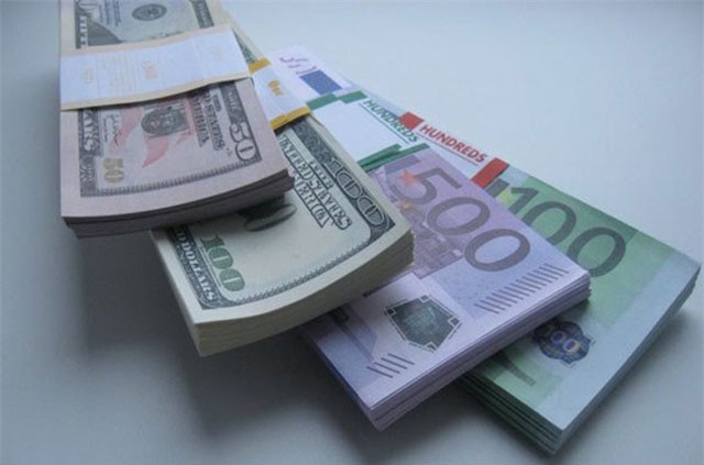 Tỷ giá ngoại tệ ngày 31/10: USD tăng tiếp, tiền thế giới tụt giảm