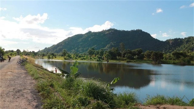 Hồ Ô thum thanh bình, yên ả