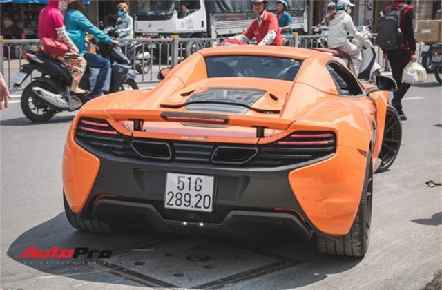 Siêu xe McLaren 650S sở hữu màu sơn giống với của Minh Nhựa dạo phố Sài Thành - Ảnh 5.