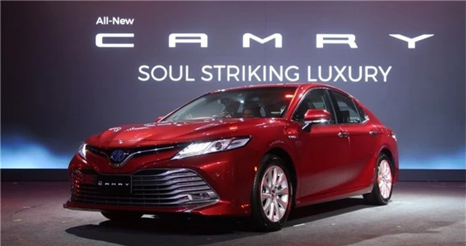 toyota-camry-2019-6.jpg