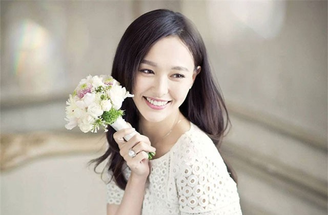 Cô dâu mới Đường Yên tiết lộ 5 thói quen giúp 'trẻ mãi không già'