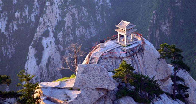 Vẻ đẹp kỳ thú của những địa danh có thật trong tiểu thuyết của cố nhà văn Kim Dung