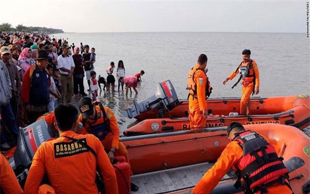 Tai nạn máy bay tại Indonesia: Đã xác định được vị trí máy bay rơi