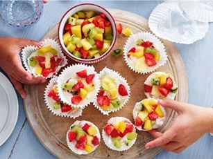 3 thời điểm mẹ cho bé ăn sữa chua tốt hơn uống nhân sâm thuốc bổ