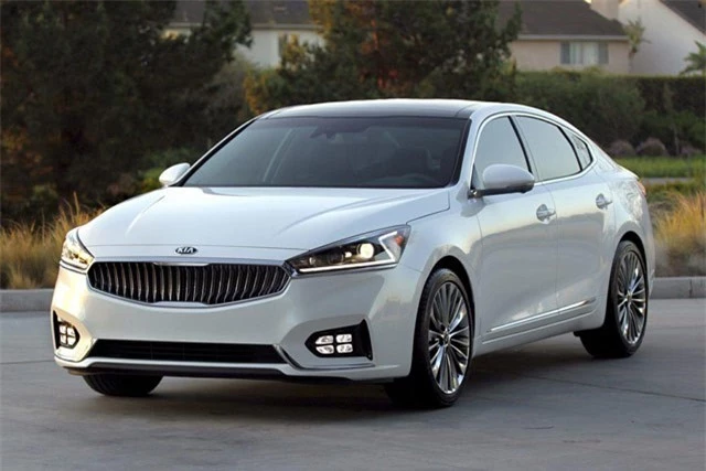 6. Kia Cadenza.