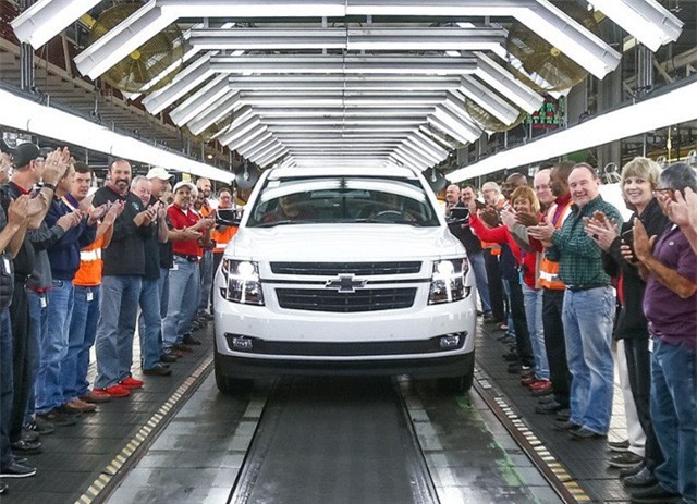 GM cắt giảm 1/3 nhân công tại Bắc Mỹ, dù lãi lớn 