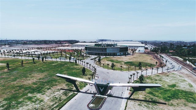 Vingroup đầu tư mạnh vào VinFast sau khi lãi gần 9.000 tỷ đồng