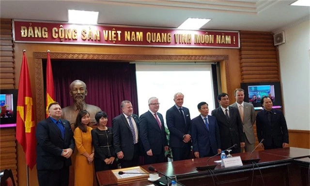 Hình ảnh tại Lễ trao quyết định bổ nhiệm Đại sứ Du lịch Việt Nam nhiệm kỳ 2018- 2021.