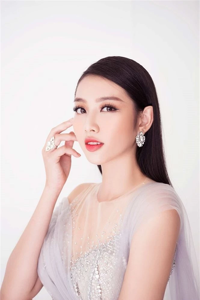 Thùy Tiên khoe sắc vóc nữ thần trước thềm chung kết Miss International - ảnh 10