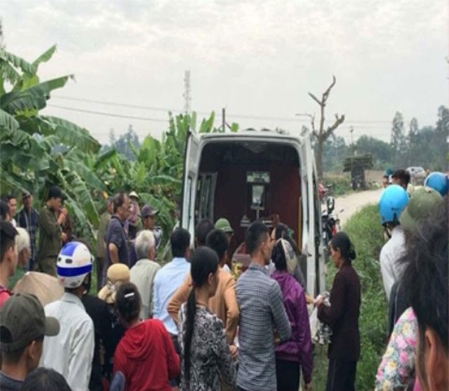 Vụ chủ trang trại đâm trộm gà tử vong: Bắt cháu trai chủ trang trại