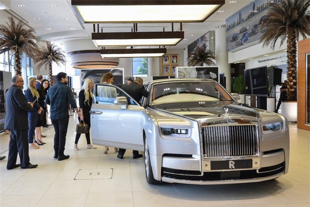 "Sắp xuất hiện" Rolls-Royce Phantom VIII đầu tiên tại Việt Nam