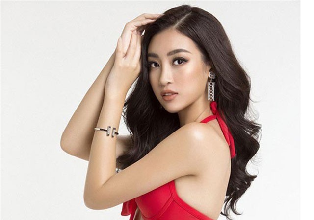  Đỗ Mỹ Linh khoe ảnh bikini mới gợi cảm "chết người"