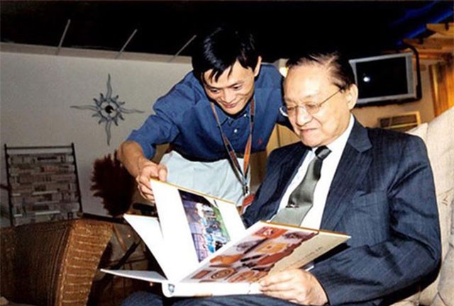 Jack Ma biến Quách Tĩnh, Triệu Mẫn, Lệnh Hồ Xung, Trương Vô Kỵ... thành đồng nghiệp
