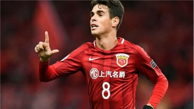 6. Oscar dos Santos Emboaba Júnior (Shanghai SIPG) - 27.4 triệu USD.