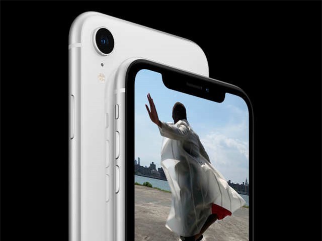 Vì sao người dùng ngày càng chậm đổi điện thoại mới?