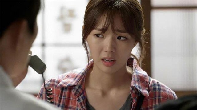 Chồng thất vọng và đưa ra quyết định khiến vợ tái mặt vì bà nội nói ngọng nên con dâu không muốn cho gần cháu