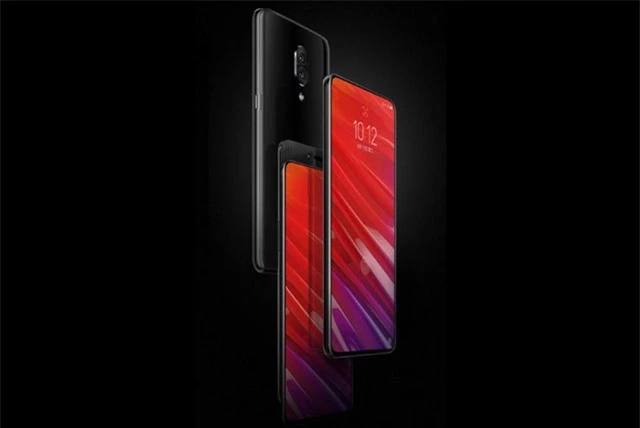 “Trái tim” của Lenovo Z5 Pro là vi xử lý Qualcomm Snapdragon 710 lõi 8 với xung nhịp tối đa 2,2 GHz, GPU Adreno 616. RAM 6 GB, bộ nhớ trong 64/128 GB (không có khay cắm thẻ microSD). Hệ điều hành Android 8.1 Oreo, được tùy biến trên giao diện ZUI 10.