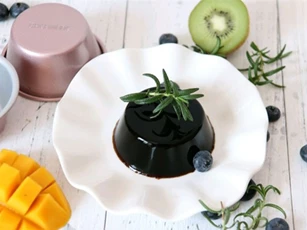 Cách làm thạch sương sáo mềm mịn không chảy nước