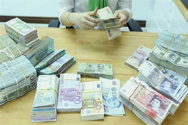 BẢN TIN TÀI CHÍNH-KINH DOANH: Nhiều ngân hàng đạt lợi nhuận nghìn tỷ, xuất siêu đạt 6,4 tỷ USD