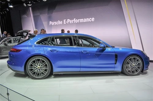 10. Porsche Panamera 2018.