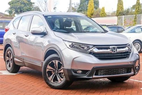 2. Honda CR-V (doanh số: 27.825 chiếc).