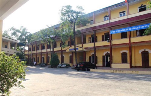 Học sinh bị đuổi học ở Thanh Hoá: 'Các em có thái độ bất cần'