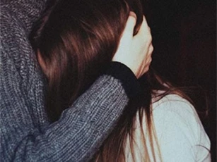 Làm mẹ ở tuổi 15, tôi không dám yêu thêm bất cứ người đàn ông nào khác