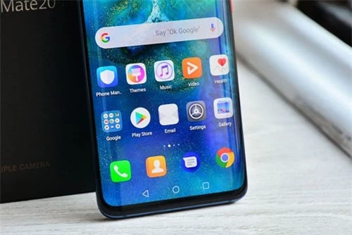 Cảm biến vân tay của Mate 20 Pro được tích hợp nơi màn hình.