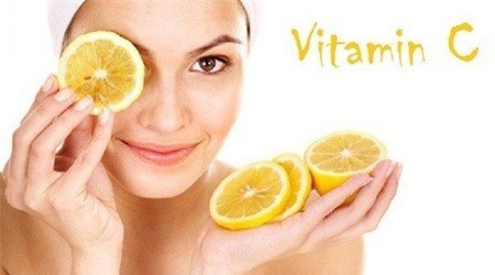 Tuyệt chiêu tự làm serum vitamin C tại nhà trong vòng 'một nốt nhạc'