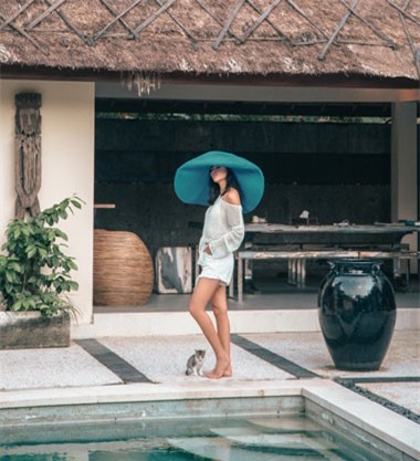 Khám phá biệt thự 5 sao của vợ chồng đại gia và siêu mẫu Việt tại Bali