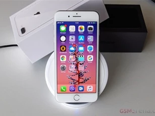 Apple bắt đầu bán lại iPhone 8/8 Plus bản tân trang với giá "hời"