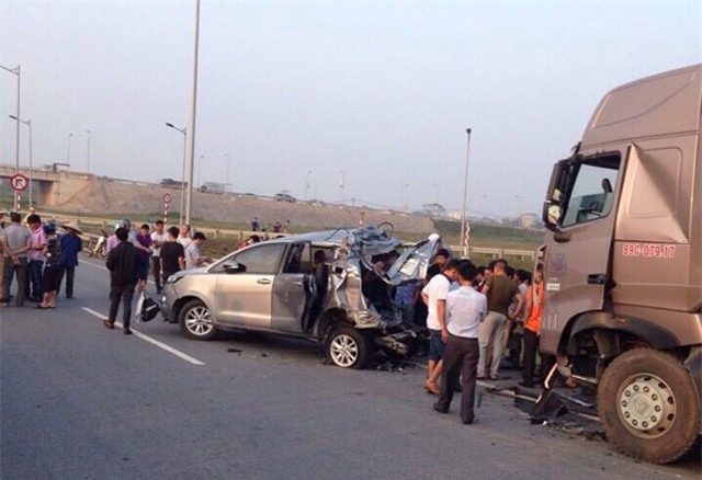 Vụ án lùi xe trái pháp luật trên cao tốc: Không khách quan khi xác định sự thật vụ án