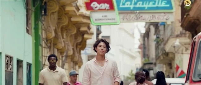 Phim của Song Hye Kyo - Park Bo Gum tung teaser đẹp hút hồn khiến fan rụng tim - Ảnh 3.