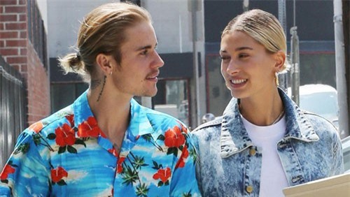 Justin Bieber “tậu” hình xăm đôi cùng hôn thê