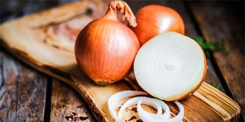 12 công dụng tuyệt vời của nước ép hành tây có thể bạn chưa biết