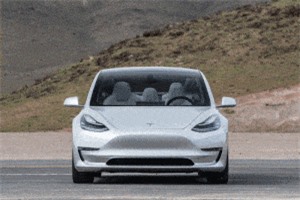 Top 10 thương hiệu ôtô kém tin cậy nhất năm 2018: Tesla góp mặt