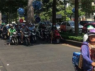 Dự báo thời tiết 4/11: Hà Nội lạnh, Sài Gòn nắng gắt