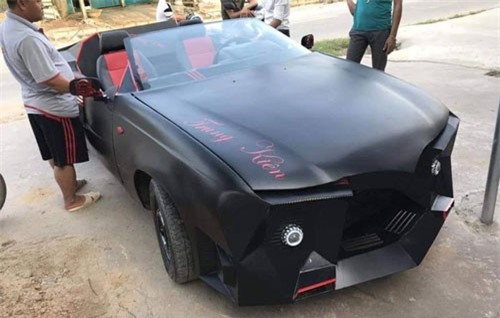 2 tháng hồi sinh Daewoo Cielo cũ nát thành xe thể thao mui trần hầm hố của 9X Việt