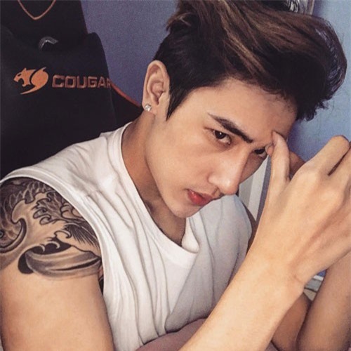 Sinh viên ngành Y Dược hot đến mức độ nào: Kẻ là nam thần chốn bệnh viện, người là hotgirl du học sinh tốt nghiệp GPA 4.0 tại Mỹ