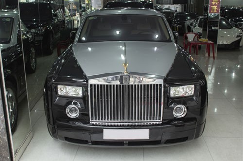Nhà giàu Việt chơi xe Rolls-Royce, 10 năm "bay" đôi chục tỷ