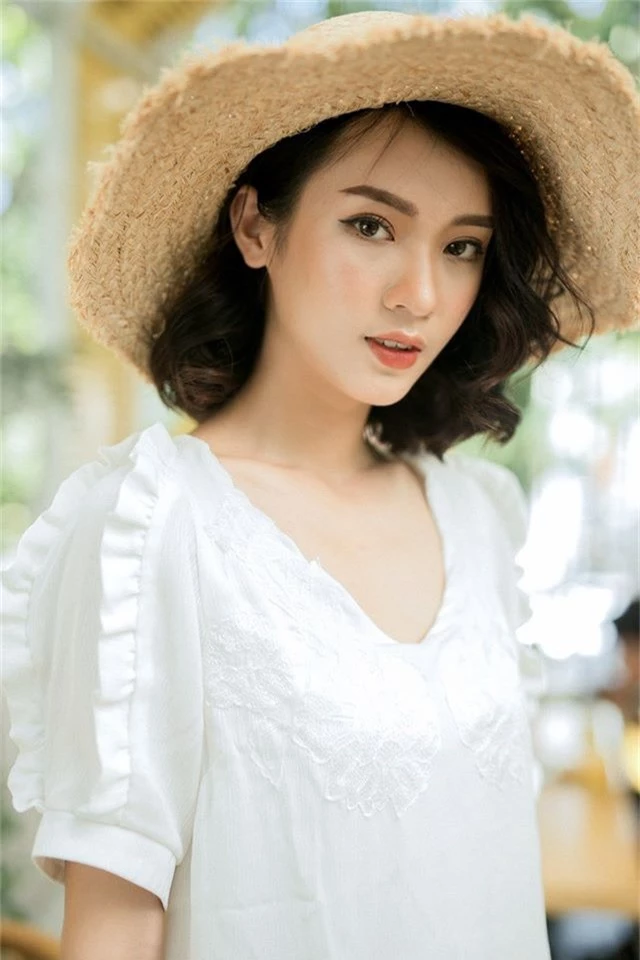 Vũ Thúy Quỳnh (SBD 68), sinh năm 1998, hiện đnag là sinh viên Học viện Hành chính Quốc gia. Cô nàng từng lọt top 12 và giành giải Phong cách tại cuộc thi Siêu mẫu Việt Nam 2018.