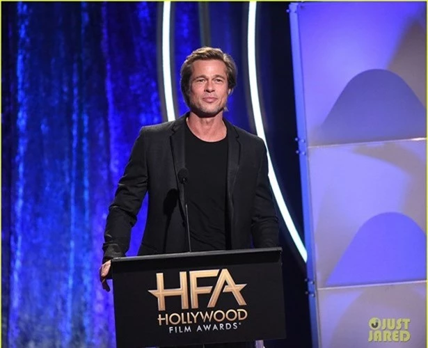 brad pitt thu hut voi ve ngoai banh bao, phong do o tuoi 55 hinh 8