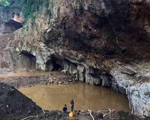 Tạm giữ hình sự chủ bãi khai thác vàng bị sập khiến 2 người mất tích