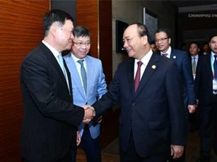 Thủ tướng tiếp một số tập đoàn tài chính, xây dựng Trung Quốc