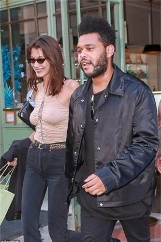 bella hadid tinh tu khoac tay ban trai dao pho hinh 8