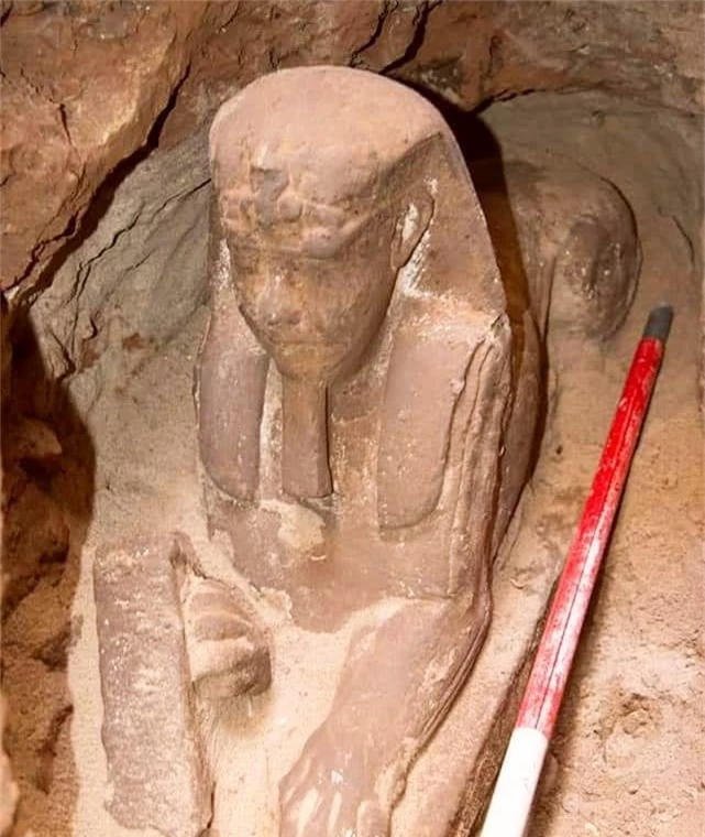 Phát hiện tượng nhân sư 2.000 năm tuổi - Ảnh 2.