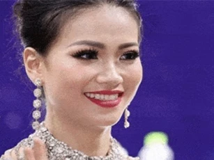 Clip: Scandal ‘bủa vây’ Phương Khánh sau khi đăng quang Miss Earth 2018