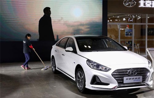 Hyundai - Ngôi sao chóng nổi sớm tàn và con phượng hoàng đang trên đà hồi sinh