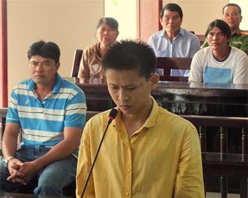 Bị bạn nhậu đánh chết vì gọi về mà không chịu về